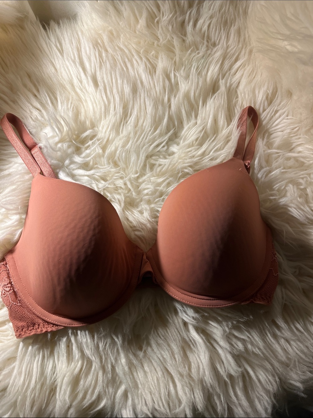 Victoria's Secret Smooth Molded Bra in dusty rose